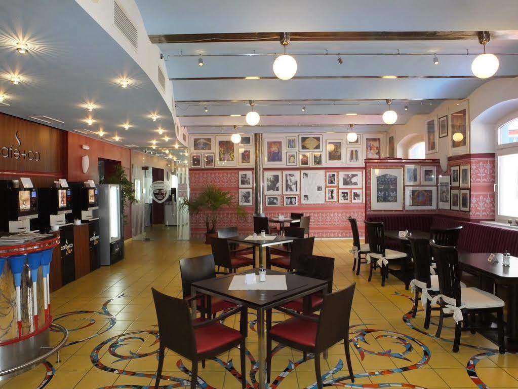 Hotel Fuchspalast Sankt Veit an der Glan Luaran gambar