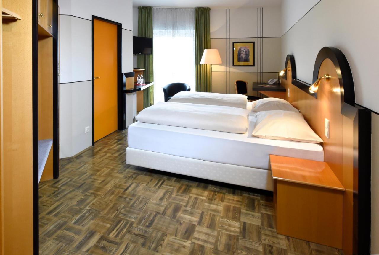 Hotel Fuchspalast Sankt Veit an der Glan Luaran gambar